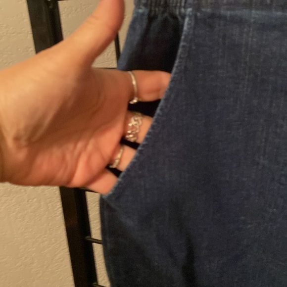 Croft and borrow Kohl’s pants - Picture 2 of 9